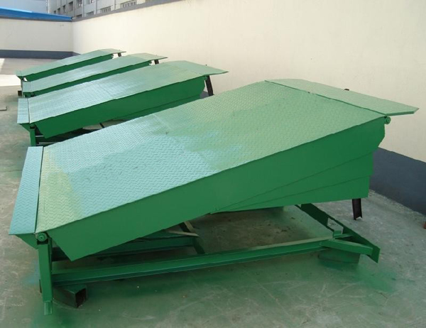 固定登車(chē)橋